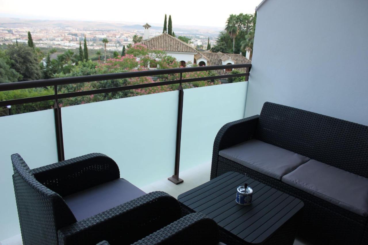Apartamentos El Mirador Cordova Esterno foto