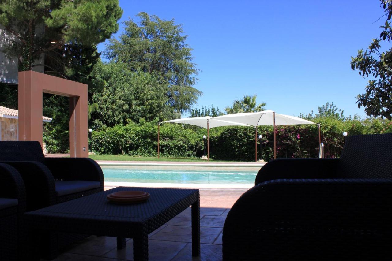 Apartamentos El Mirador Cordova Esterno foto